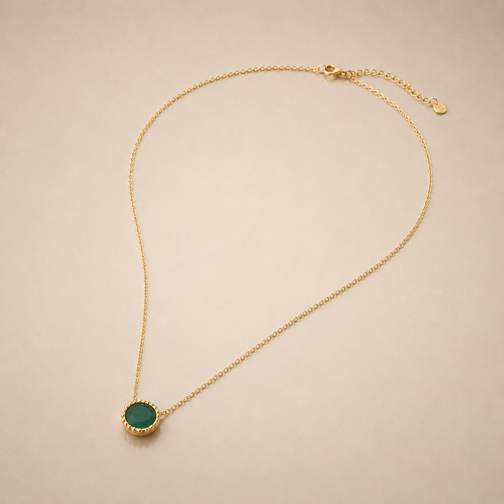 Classic Emerald Pendant