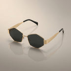 Retro Diamond Shape Metal Frame
