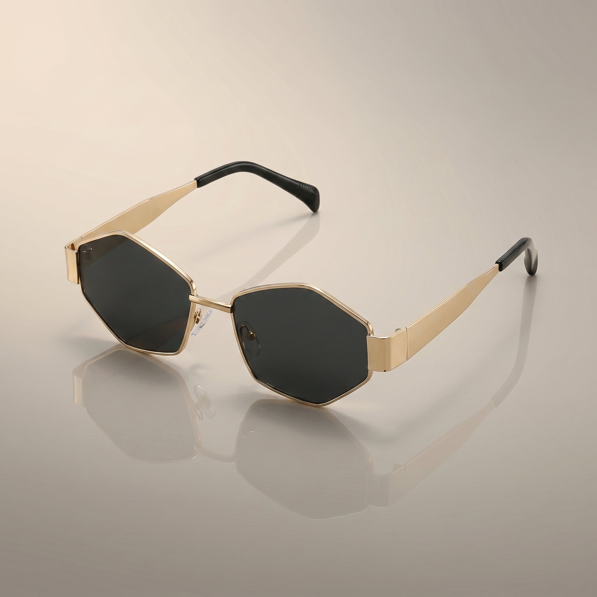 Retro Diamond Shape Metal Frame