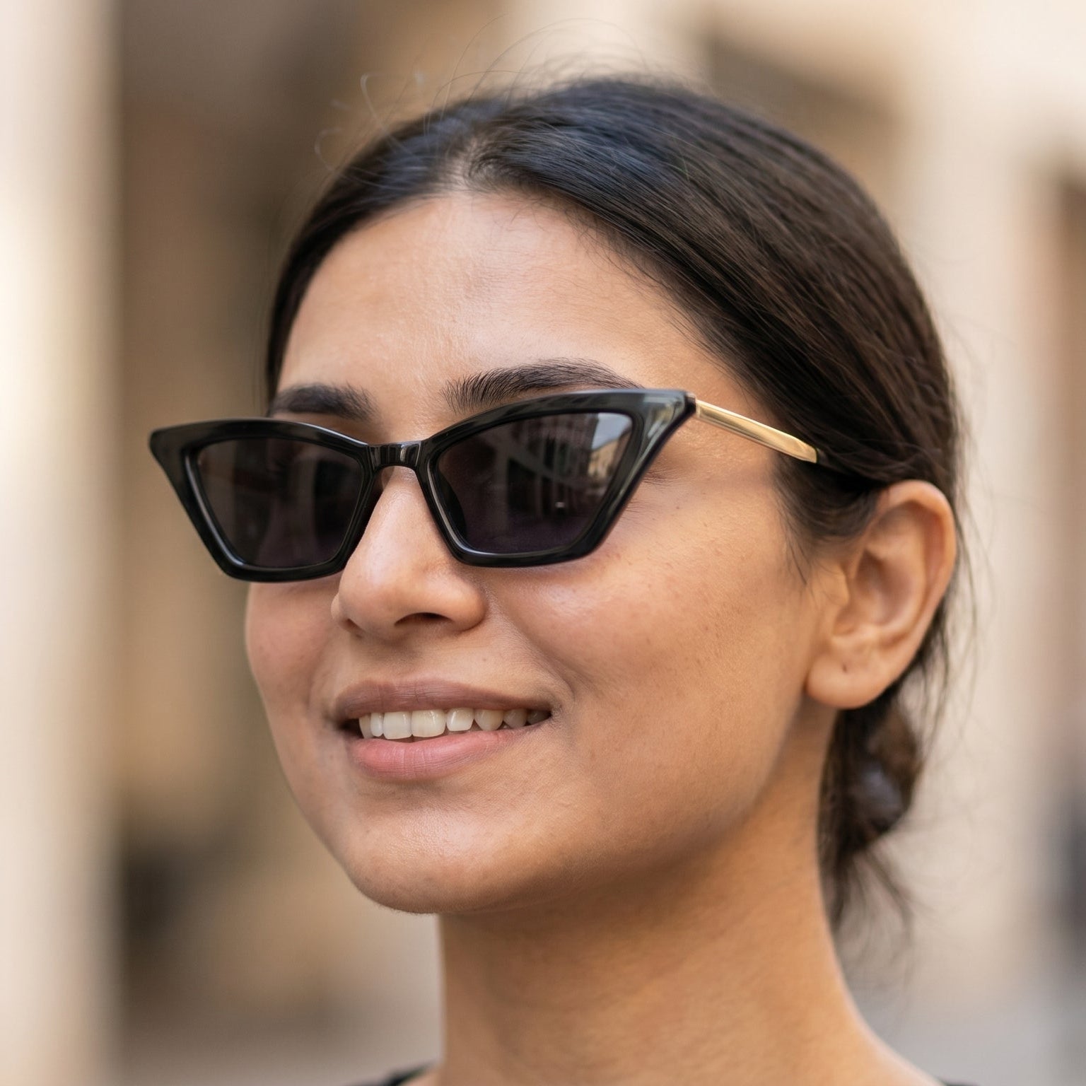 Semi-Metallic Cat Eye Small Frame